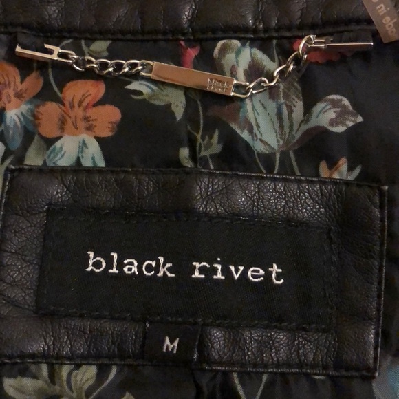 Black river faux leather moto jacket , size M - Picture 7 of 10